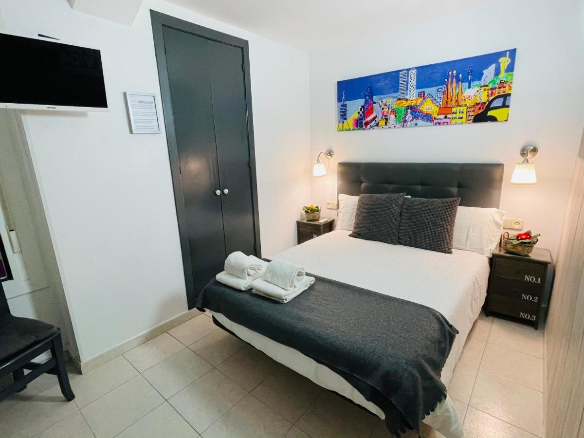 Hostal Lleida Barcelona Exterior foto