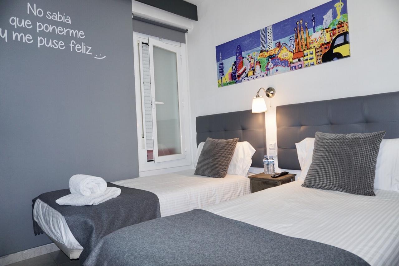 Hostal Lleida Barcelona Exterior foto